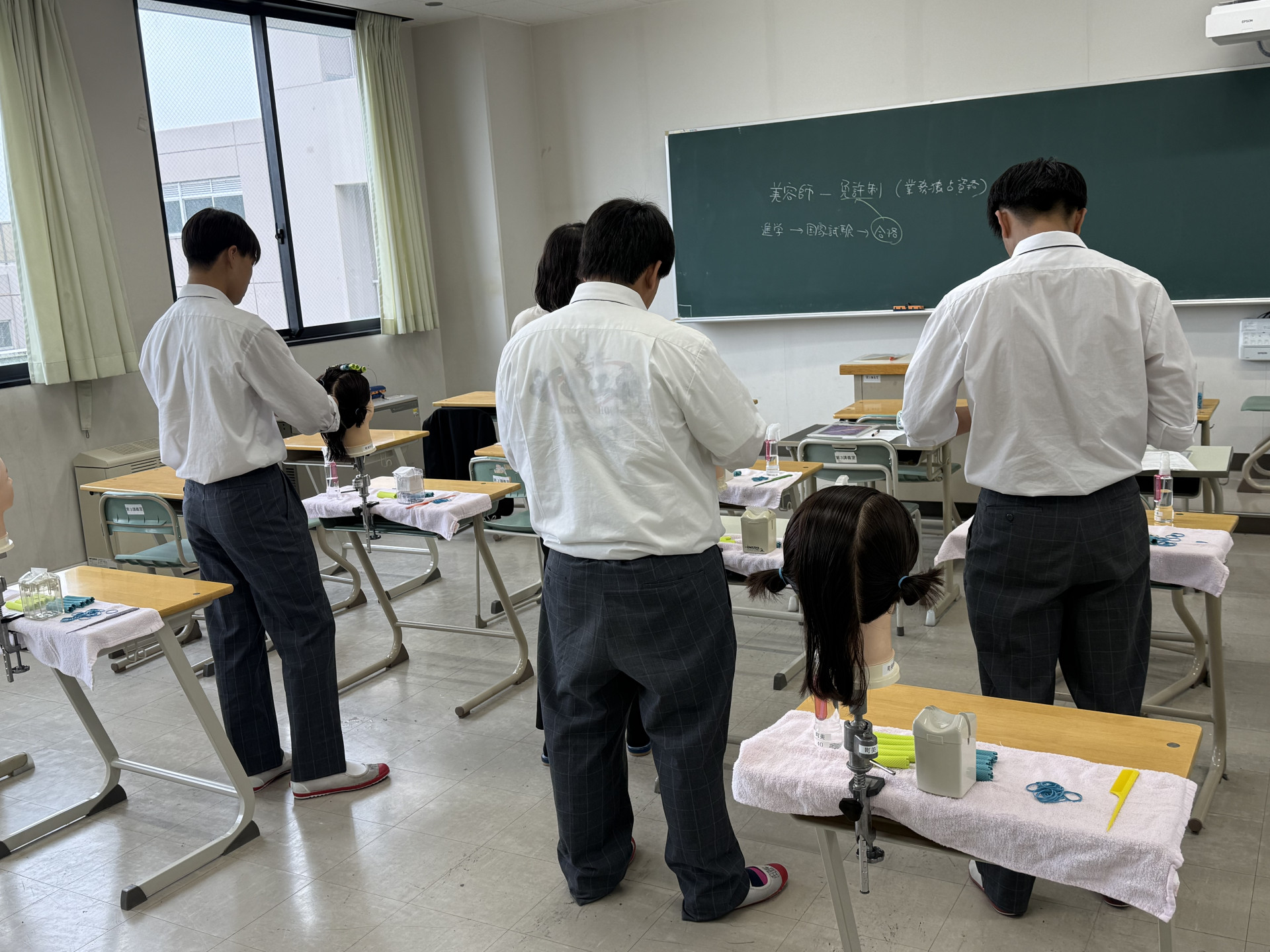 ２年職業ガイダンス (3)